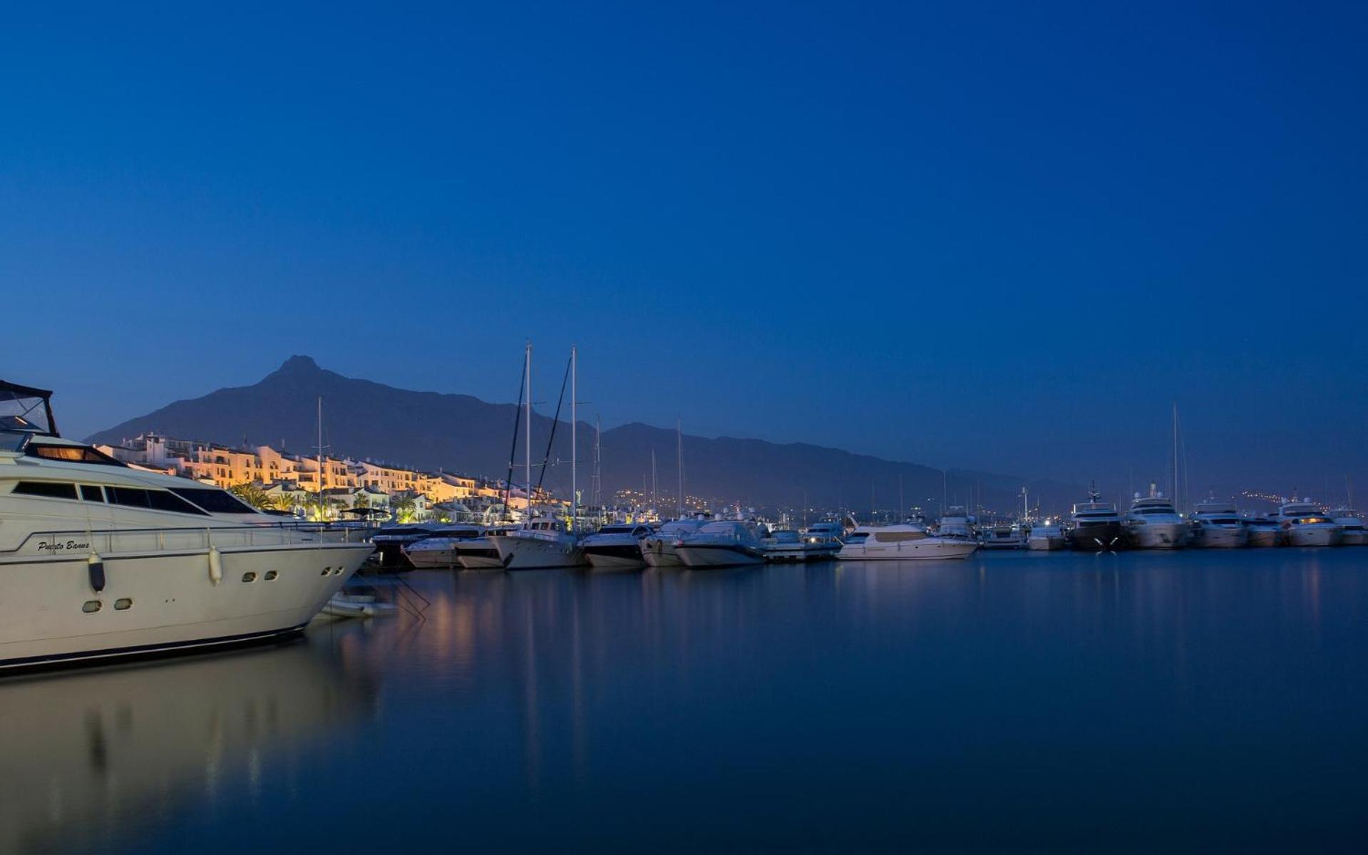 Apartamento Con Vistas En Puerto Banus マルベーリャ エクステリア 写真